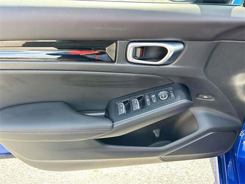 Used 2024 Honda Civic Touring image 22
