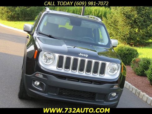 Used 2015 Jeep Renegade Limited w/ Trailer Tow Group image 14