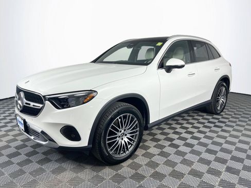 Certified 2023 Mercedes-Benz GLC 300 4MATIC image 2
