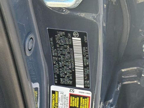 Certified 2025 Toyota Camry SE image 21