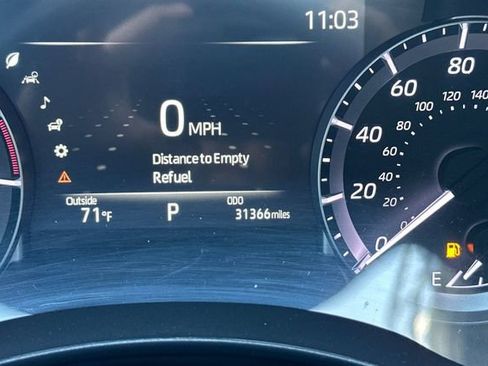 Used 2023 Toyota Highlander XSE AWD/4WD image 29