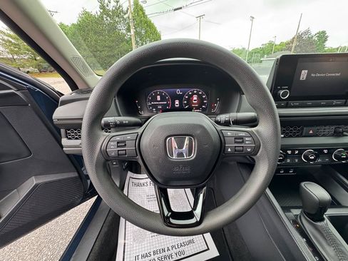 Used 2024 Honda Accord EX image 16