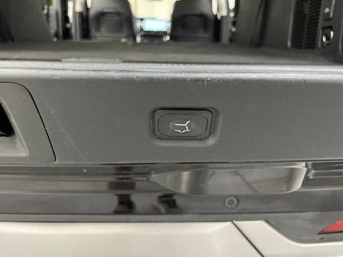 Used 2025 Ford Expedition Max Platinum AWD/4WD image 52