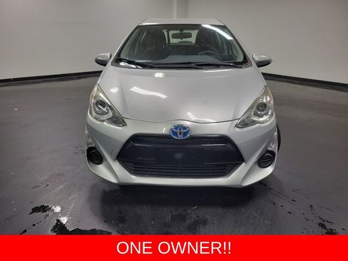 Used 2015 Toyota Prius C Two FWD image 2