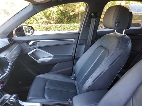 Used 2023 Audi Q3 2.0T Premium image 30