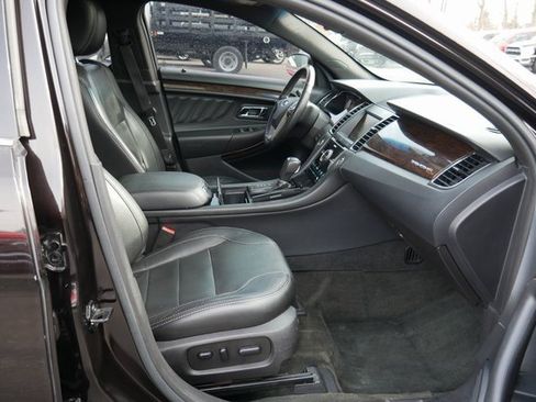 Used 2013 Ford Taurus Limited image 26
