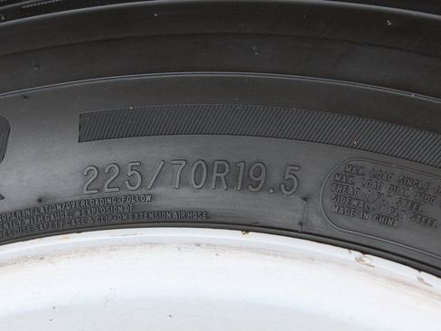 Used 2019 Ford F550 2WD Crew Cab Super Duty image 40