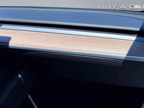 Used 2023 Tesla Model Y Long Range AWD/4WD image 17