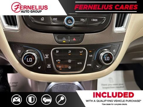 Used 2024 Chevrolet Malibu LT FWD image 34
