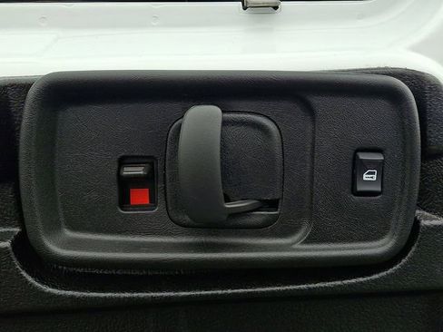 Certified 2024 Chevrolet Express 2500 Work Van w/ Driver Convenience Package image 29