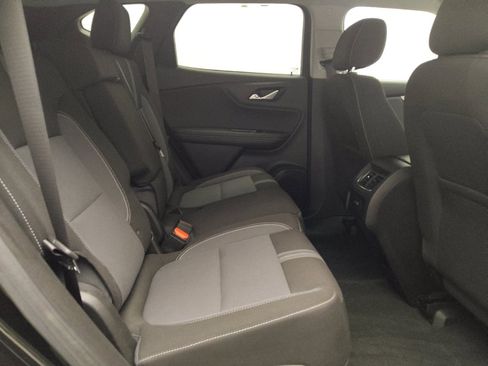 Used 2024 Chevrolet Blazer LT w/ Convenience Package FWD image 19