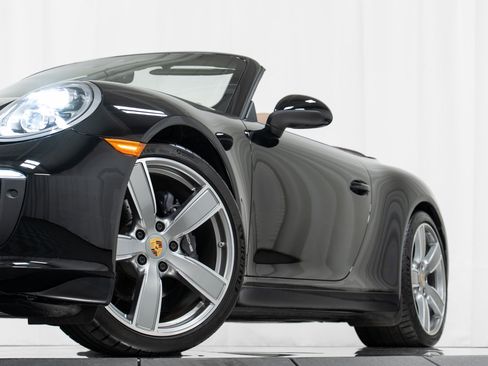 Used 2019 Porsche 911 Carrera image 33