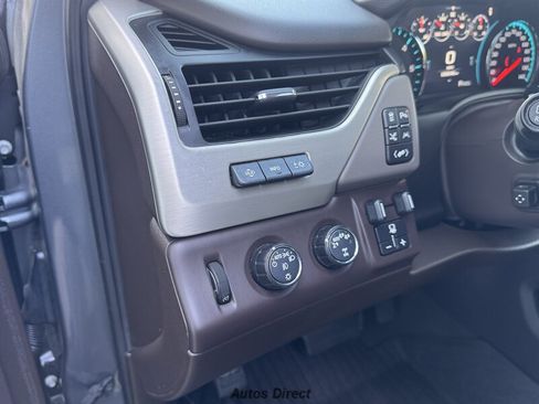 Used 2020 GMC Yukon Denali w/ Denali Ultimate Package AWD/4WD image 42