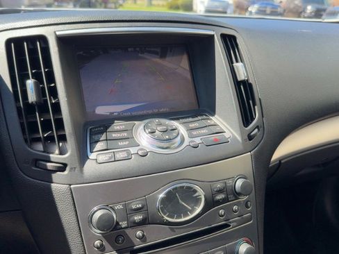 Used 2013 INFINITI G37 x Sedan w/ Premium Pkg AWD/4WD image 15