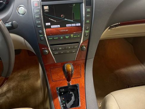 Used 2011 Lexus ES 350 FWD image 43