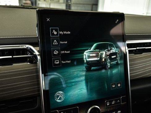 New 2025 GMC Sierra EV Denali image 39