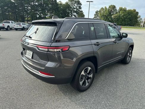 Used 2024 Jeep Grand Cherokee Limited 4xe AWD/4WD image 7