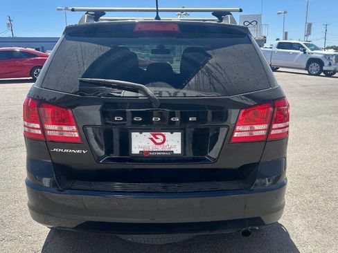 Used 2020 Dodge Journey SE w/ Blacktop Package image 6