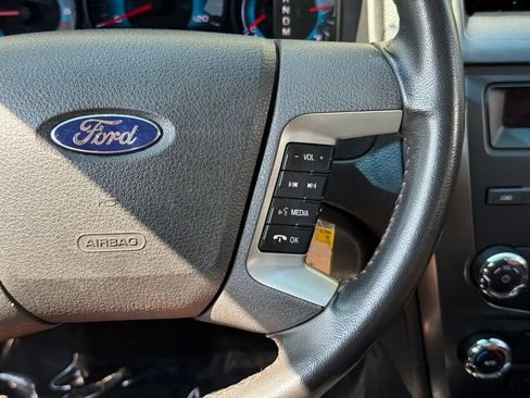 Used 2011 Ford Fusion SEL w/ 301A Rapid Spec Order Code AWD/4WD image 27