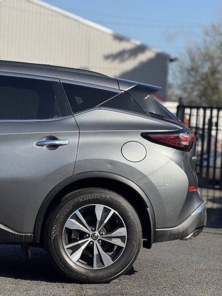 Used 2022 Nissan Murano SV AWD/4WD image 14
