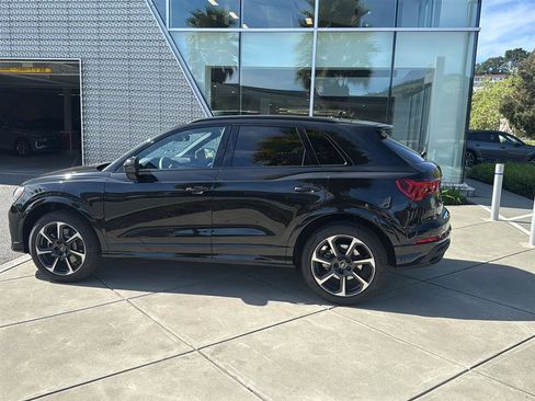 Used 2025 Audi Q3 2.0T Premium Plus w/ Premium Plus Package image 9