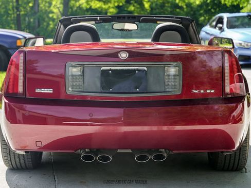 Used 2006 Cadillac XLR RWD image 7