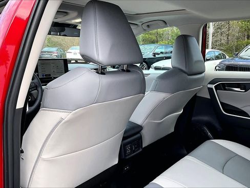 Used 2025 Toyota RAV4 XLE Premium w/ Weather Package image 23