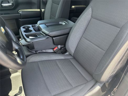 Used 2024 Chevrolet Silverado 2500 Custom w/ Custom Value Package AWD/4WD image 11