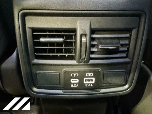Used 2026 Subaru Outback Premium AWD/4WD image 26