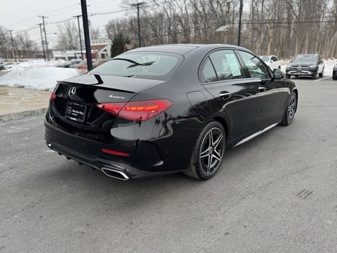 Used 2025 Mercedes-Benz C 300 4MATIC Sedan image 3