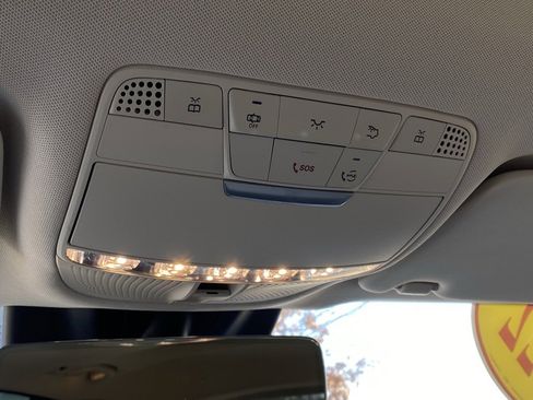 Used 2022 Mercedes-Benz GLC 300 image 21