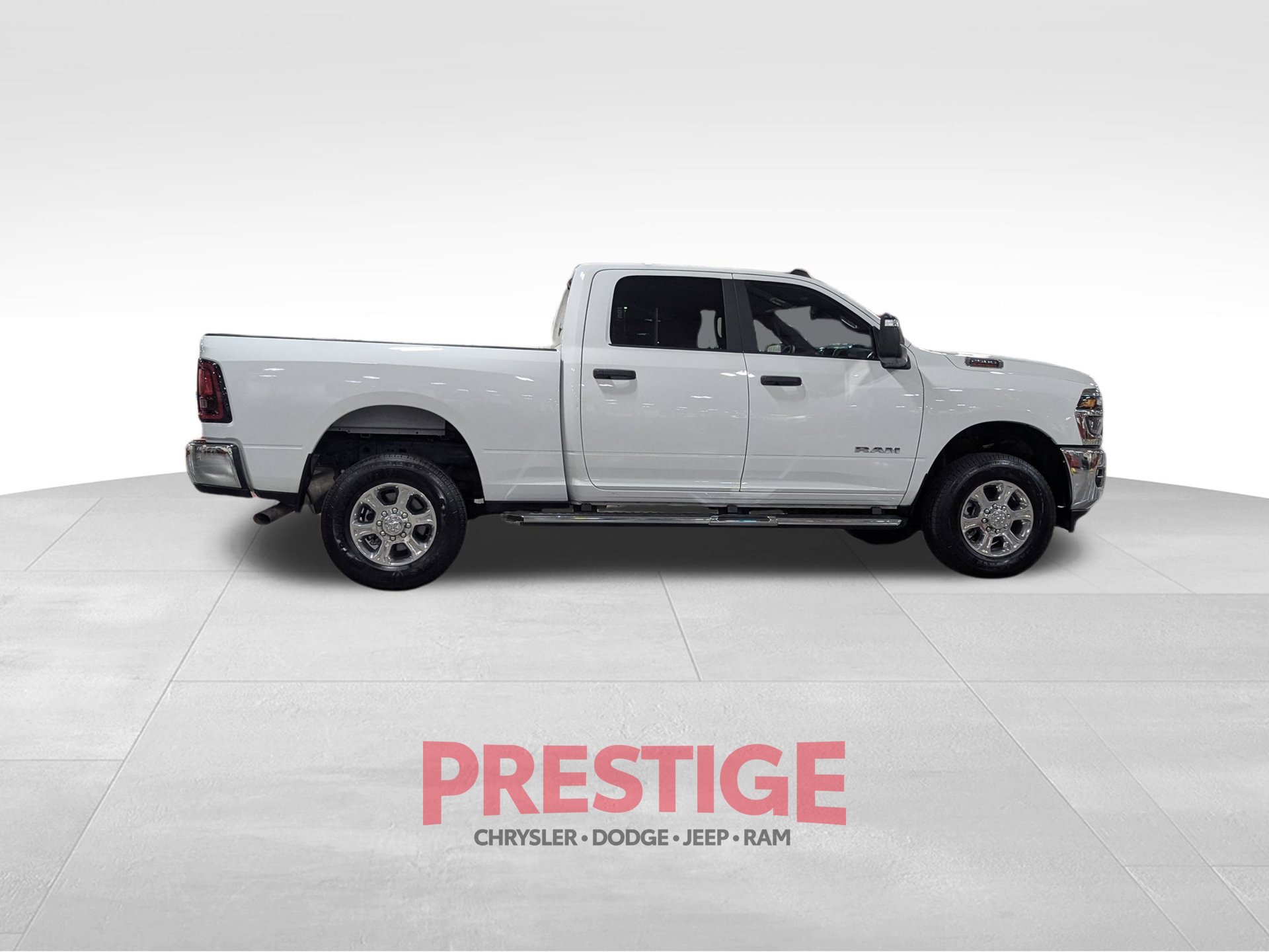 Used 2026 RAM 2500 Big Horn AWD/4WD image 7