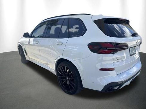 Used 2025 BMW X5 sDrive40i w/ M Sport Package RWD image 5