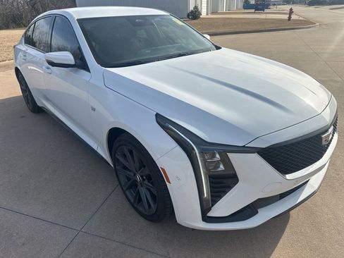 Used 2025 Cadillac CT5 Sport image 4