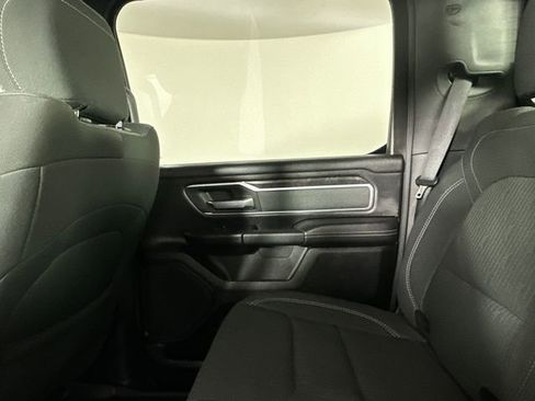 Used 2021 RAM 1500 Big Horn image 14