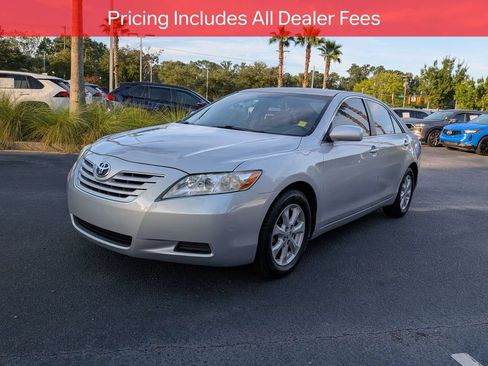 Used 2007 Toyota Camry LE FWD image 9