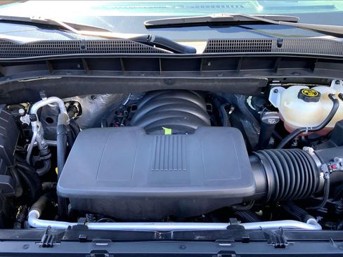 Used 2023 GMC Sierra 1500 SLT w/ SLT Premium Plus Package AWD/4WD image 30