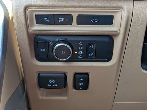 Used 2021 Ford F150 Lariat w/ Equipment Group 502A High AWD/4WD image 25
