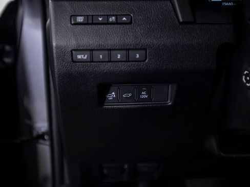 Used 2024 Lexus GX 550 w/ Cold Area Package image 45