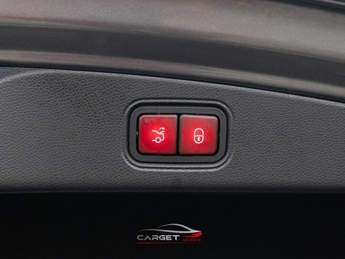 Used 2018 Mercedes-Benz E 400 Coupe w/ Premium 1 Package image 41