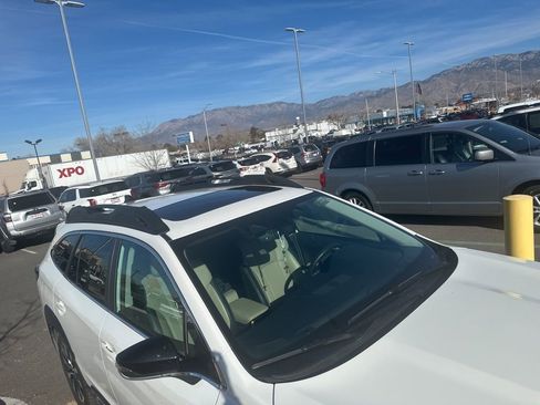 Used 2024 Subaru Outback Limited image 13