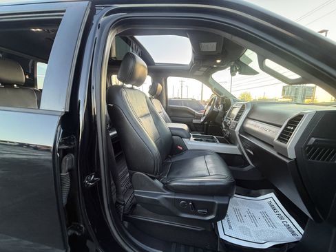 Used 2019 Ford F350 Lariat w/ Lariat Ultimate Package image 27