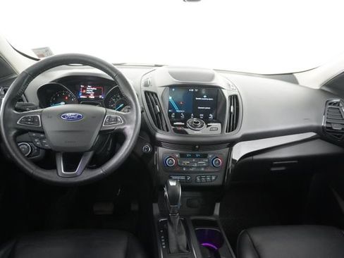 Used 2019 Ford Escape Titanium image 35