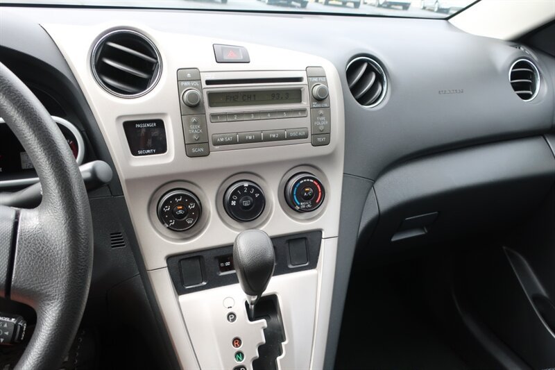 Used 2010 Toyota Matrix w/ PWR Pkg FWD image 18