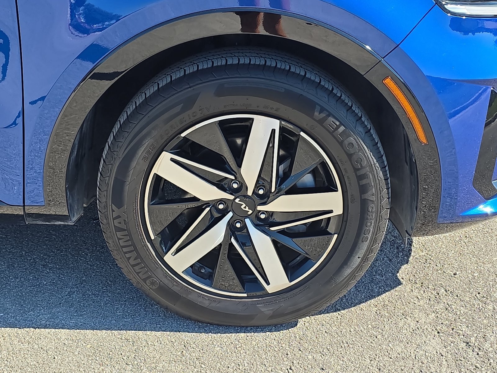 Used 2023 Kia Sorento S FWD image 28