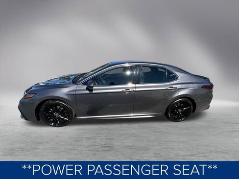 Used 2024 Toyota Camry XSE image 9