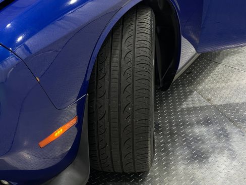 Used 2018 Dodge Challenger R/T Scat Pack RWD image 34