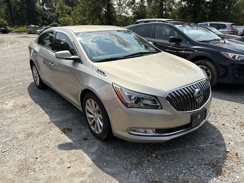 Used 2015 Buick LaCrosse Leather image 2