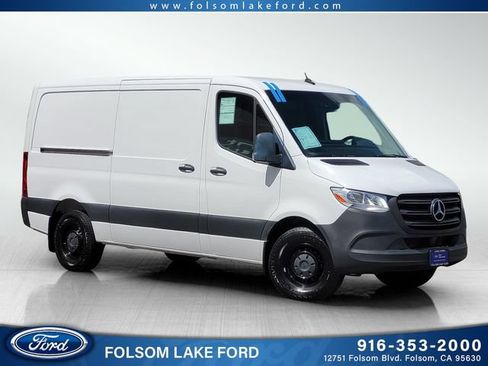 Used 2024 Mercedes-Benz Sprinter 2500 image 1