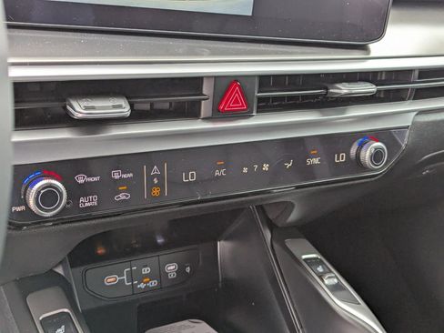 New 2026 Kia Sorento EX image 25